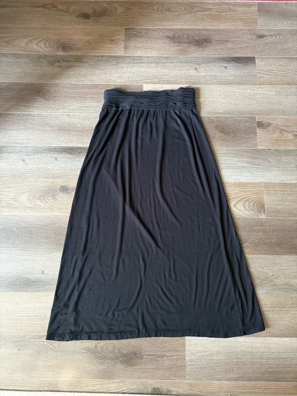 Max Edition Black Maxi Skirt with Ruched Waistband - Picture 6 of 6